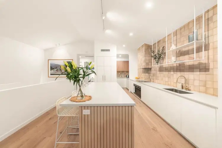 Sixth view of Homely house listing, 2 Ray Street, Cleveland QLD 4163
