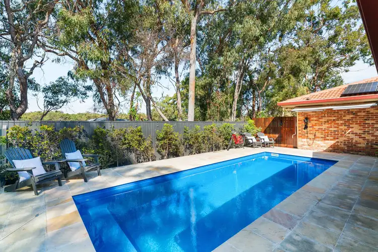 Second view of Homely house listing, 18 Patersonia Place, Birkdale QLD 4159