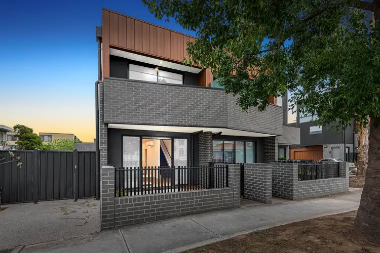 24/46 Hertford Road, Sunshine VIC 3020