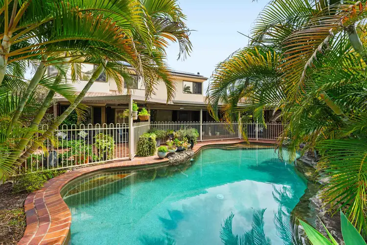 Second view of Homely house listing, 10 Crighton Court, Capalaba QLD 4157