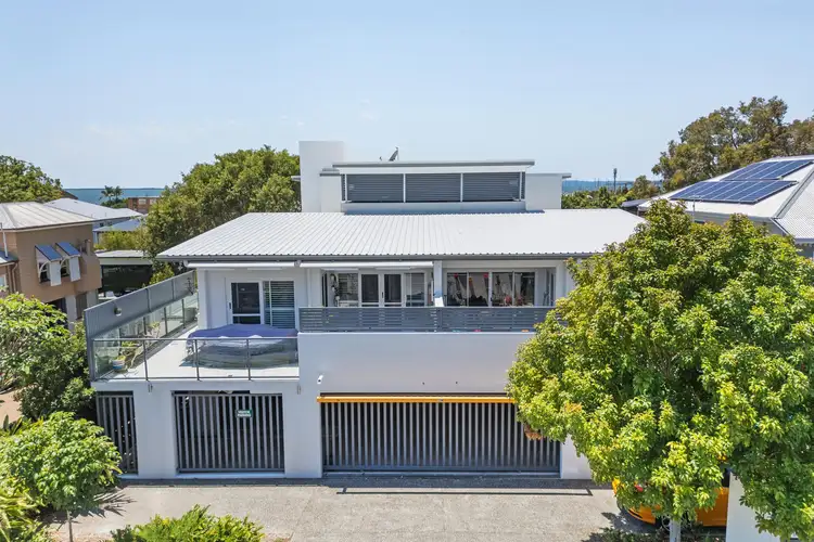 156 Kingsley Terrace