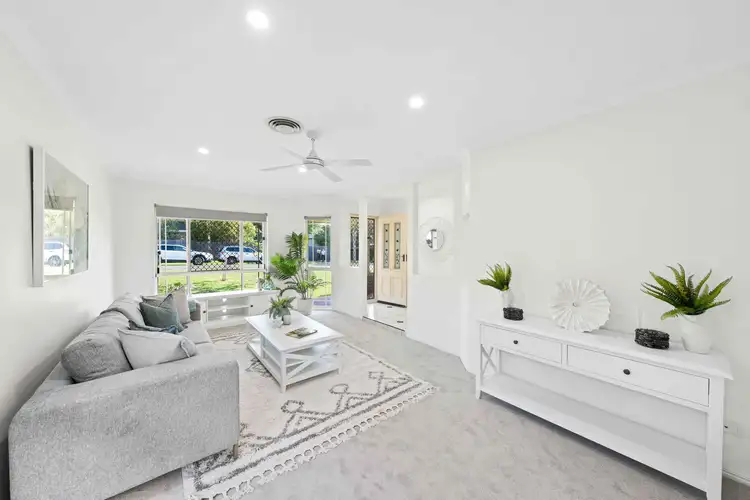 Second view of Homely house listing, 35 Hilliard Street, Ormiston QLD 4160