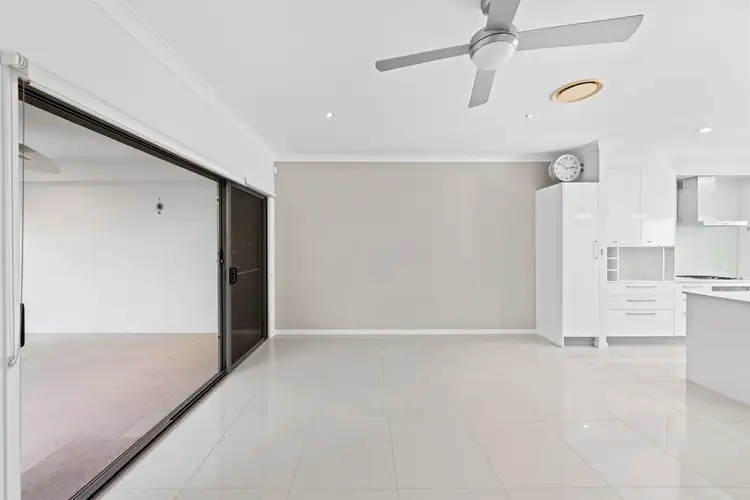 Sixth view of Homely townhouse listing, Unit 11/92-94 Sturgeon Street, Ormiston QLD 4160