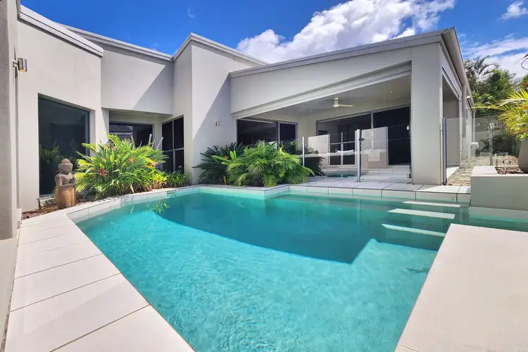 13 Selkirk Way, Peregian Springs QLD 4573
