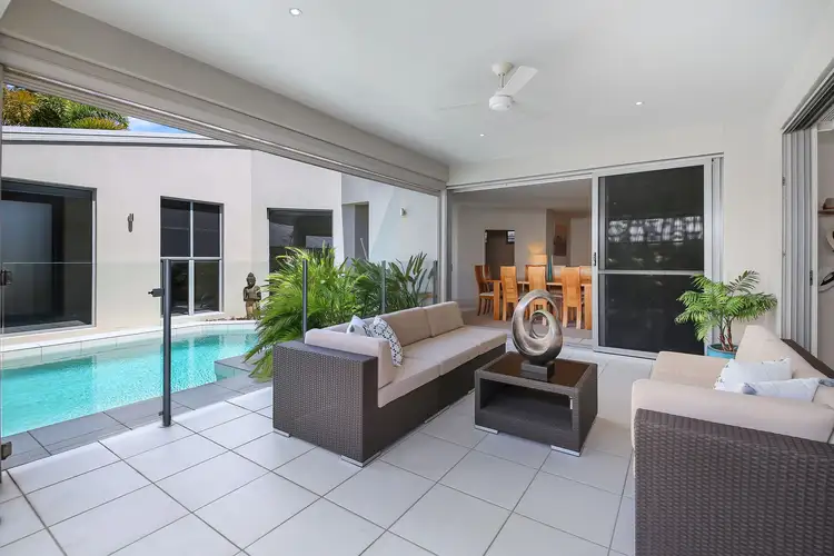 13 Selkirk Way, Peregian Springs QLD 4573