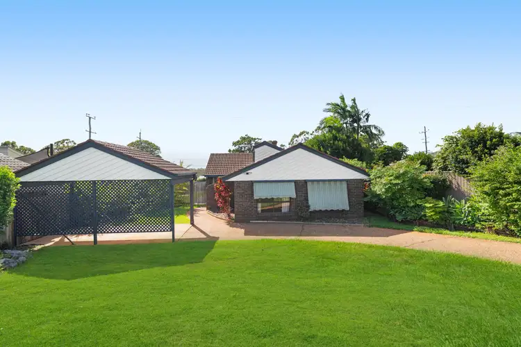 18 Sunshine Drive, Cleveland QLD 4163