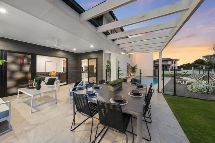 Second view of Homely house listing, 2 McPherson Street, Thornlands QLD 4164