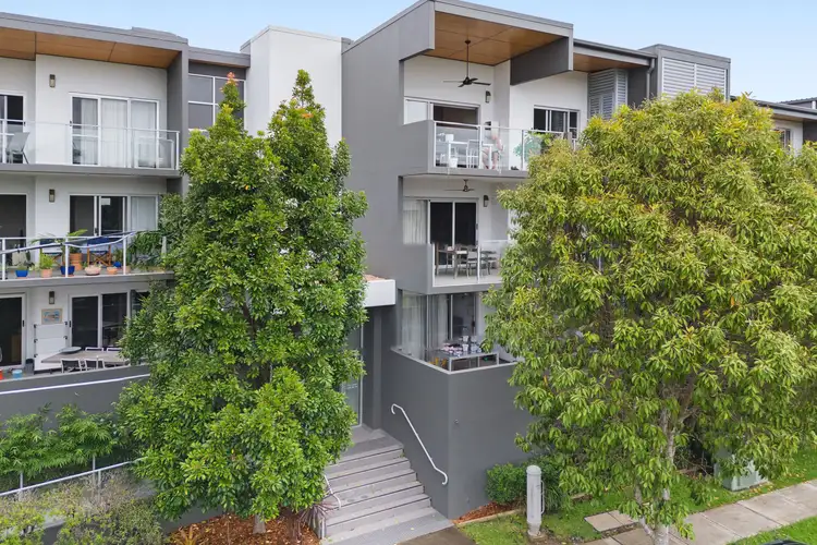 7/2 Barramul Street, Bulimba QLD 4171