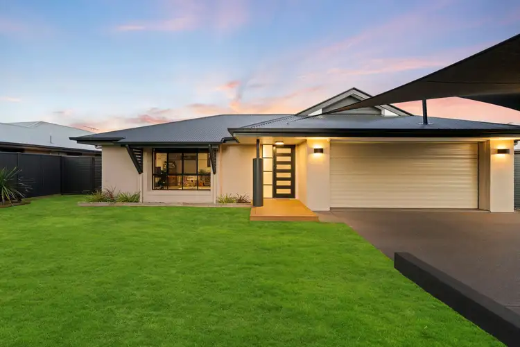 51 Trafalgar Vale Avenue, Wellington Point QLD 4160