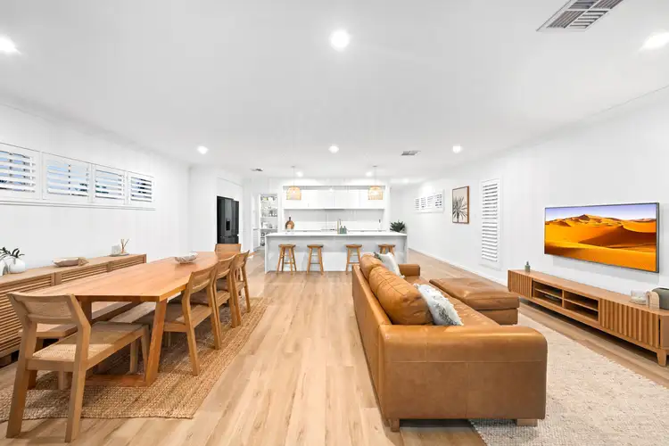 Fourth view of Homely house listing, 2 Hucker Court, Cleveland QLD 4163