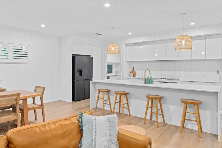 Fifth view of Homely house listing, 2 Hucker Court, Cleveland QLD 4163