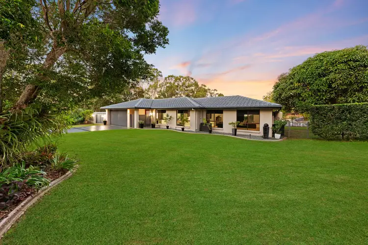25 Swallow Street, Thornlands QLD 4164