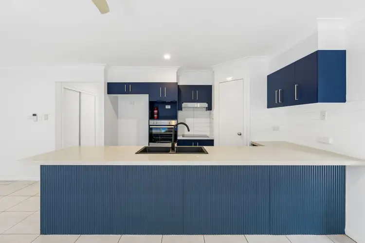 Third view of Homely house listing, 2/122 Beach Street, Cleveland QLD 4163