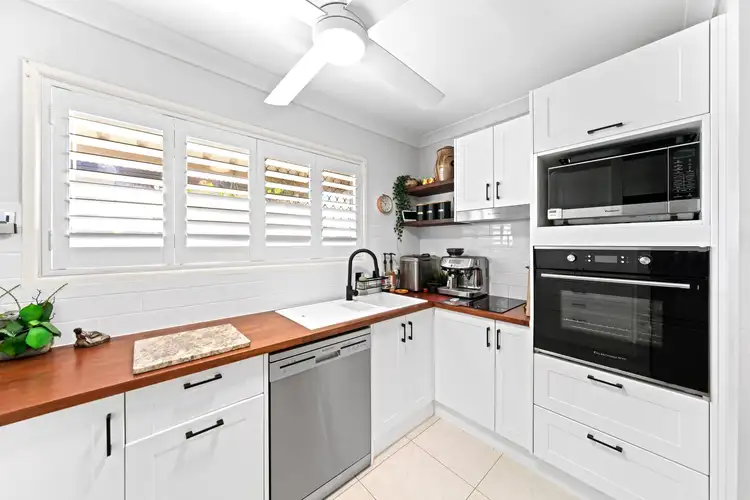 Fourth view of Homely townhouse listing, Unit 2/221 Middle Street, Cleveland QLD 4163