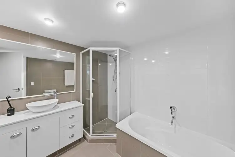 Seventh view of Homely apartment listing, 21/2 Fitzroy Street, Cleveland QLD 4163