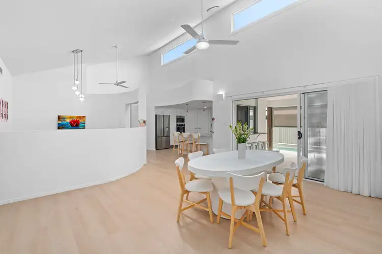 74 Morris Circuit, Thornlands QLD 4164