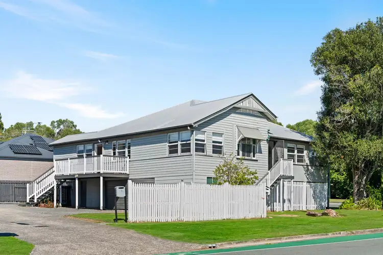 1 Torquay Road, Redland Bay QLD 4165