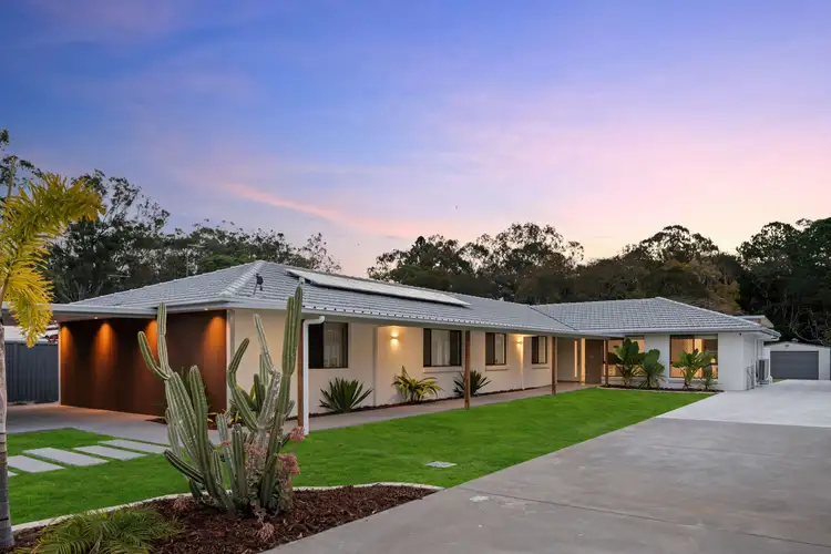 5 Pine Terrace, Redland Bay QLD 4165