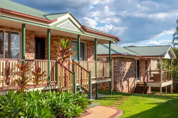6 Bartlett Terrace, Redland Bay QLD 4165