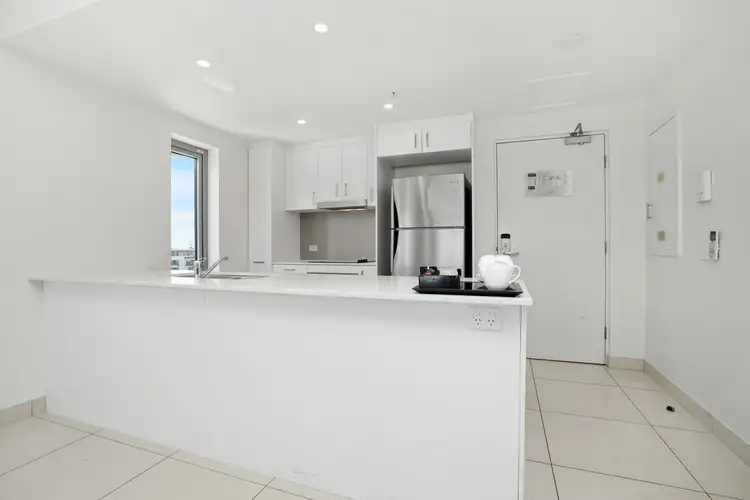 Sixth view of Homely serviced apartment listing, 810/31 Woods Street, Darwin City NT 800