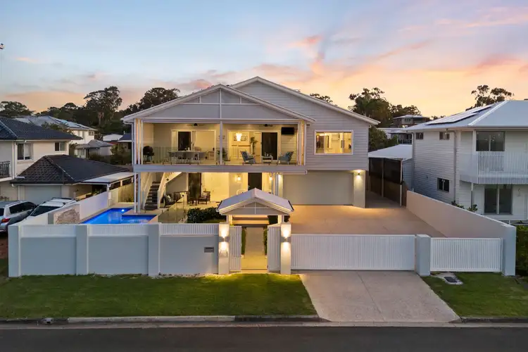 318 Queens Esplanade, Birkdale QLD 4159