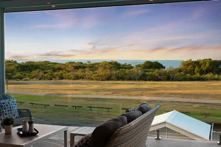 Fifth view of Homely house listing, 318 Queens Esplanade, Birkdale QLD 4159