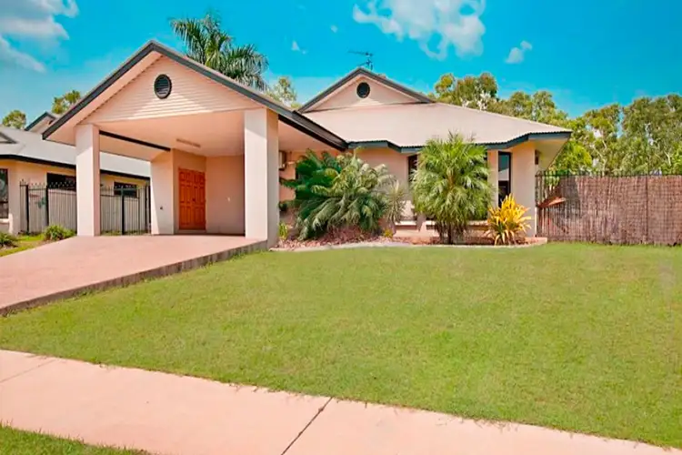 15 Inverway Circuit, Farrar NT 830
