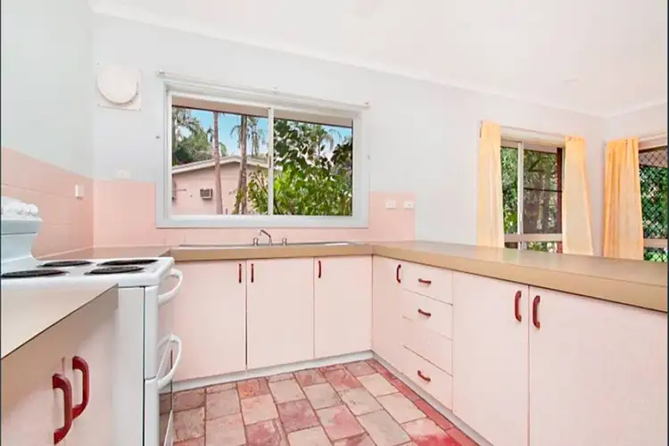 Second view of Homely house listing, 2 Strawbridge Crescent, Moulden NT 830