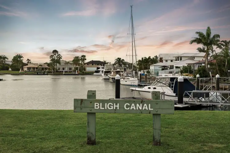 Second view of Homely house listing, 5 Captains Court, Raby Bay QLD 4163