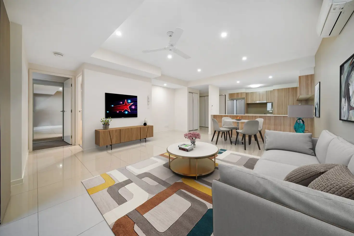 Main view of Homely apartment listing, 4/11 Lindwall Street, Upper Mount Gravatt QLD 4122