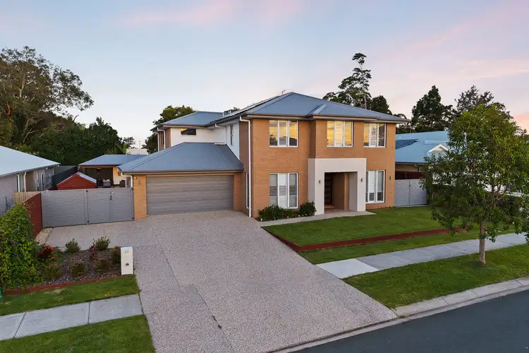 52 Kingsdale Avenue