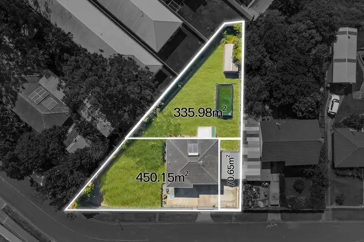 4 Abbotsleigh Street