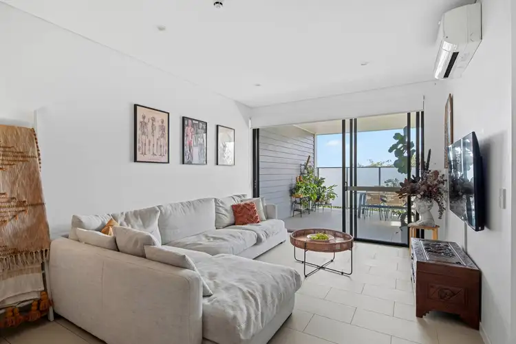 366 Sandgate Road