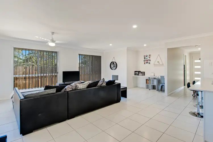 Sixth view of Homely house listing, 20 Jillian Place, Wynnum West QLD 4178