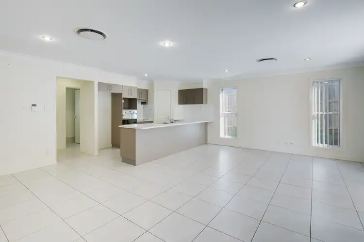 Fifth view of Homely house listing, 2/122 Beach Street, Cleveland QLD 4163