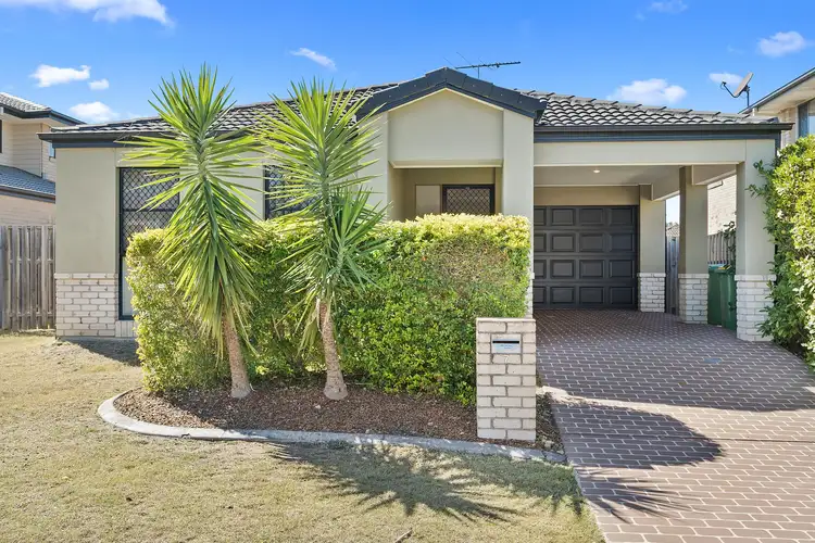 Second view of Homely house listing, 7 Acacia Crescent, Kallangur QLD 4503