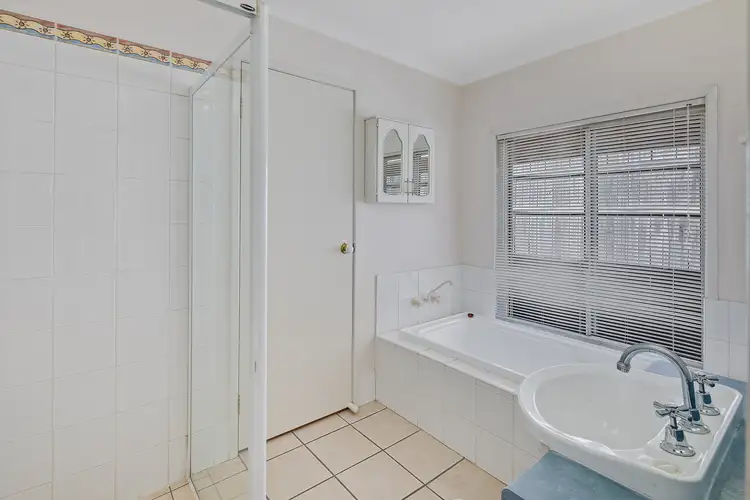 Seventh view of Homely house listing, 5 Greenwich Court, Alexandra Hills QLD 4161