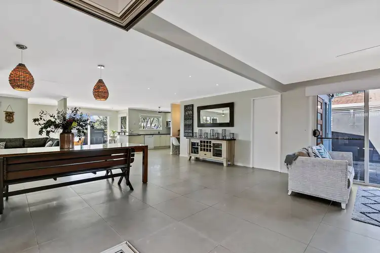 33 Karumba Street, Warana QLD 4575