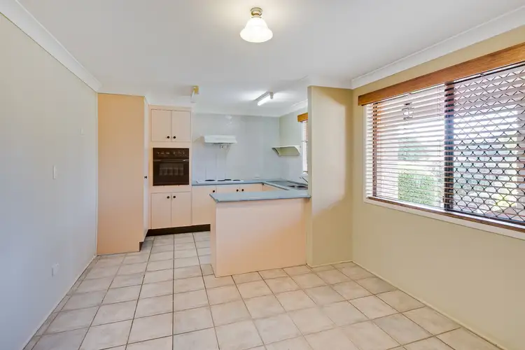 Fourth view of Homely townhouse listing, 2/169 Queen Street, Cleveland QLD 4163