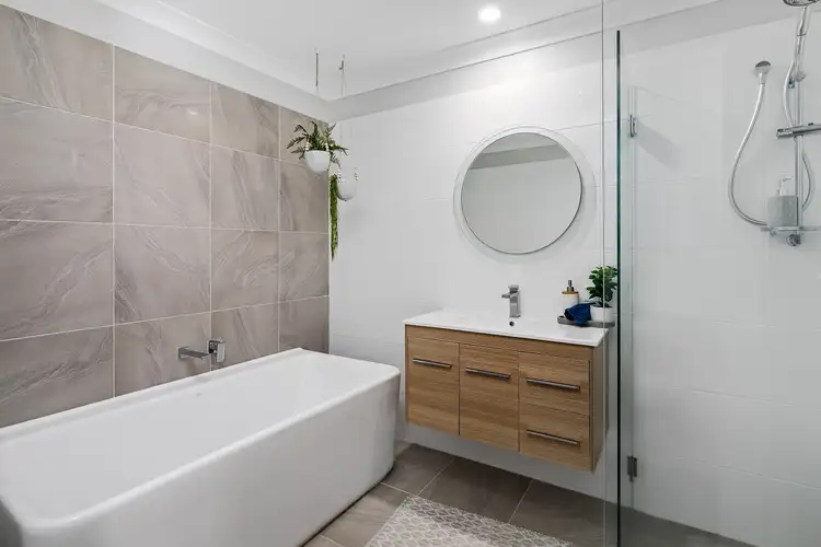 Sixth view of Homely house listing, 92 Channel Street, Cleveland QLD 4163
