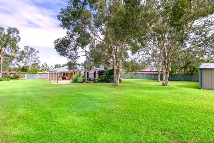 2 Bottlebrush Place, Little Mountain QLD 4551