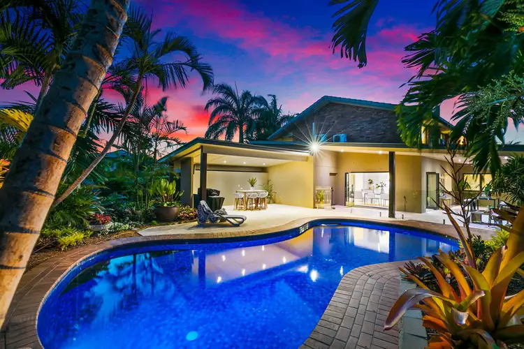 56 Dorsal Drive, Birkdale QLD 4159
