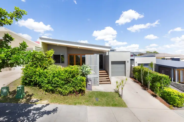 6 Whitten Street, Springfield Lakes QLD 4300