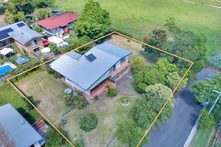 12 Mccosker Street, Riverview QLD 4303