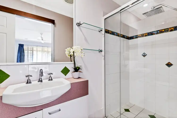 54 Hobbs Road, Buderim QLD 4556