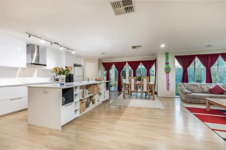 Second view of Homely house listing, 3 Avendon Court, Narre Warren South VIC 3805