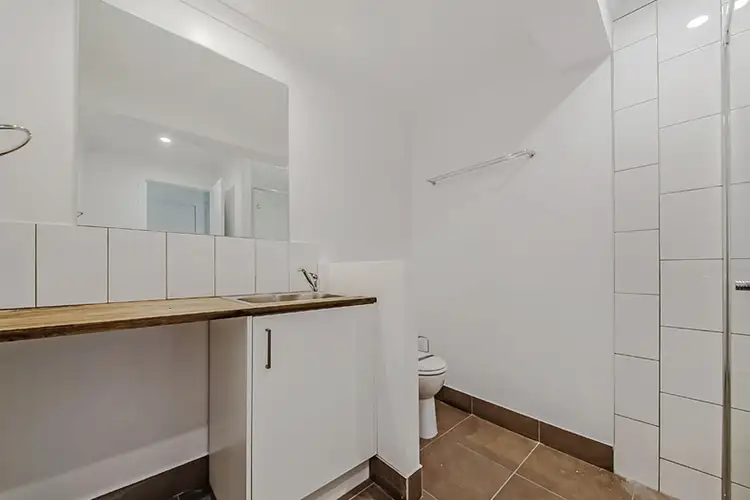 Sixth view of Homely house listing, 2 Glen Street, Ormiston QLD 4160