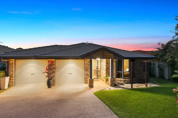 8 Hawkins Place, Thornlands QLD 4164