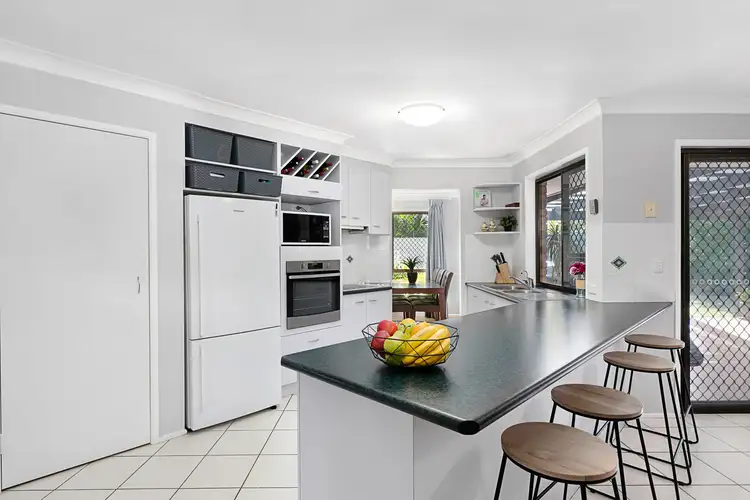 Fourth view of Homely house listing, 2 Song Place, Birkdale QLD 4159