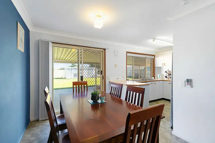 Fifth view of Homely house listing, 4 Madelin Court, Thorneside QLD 4158